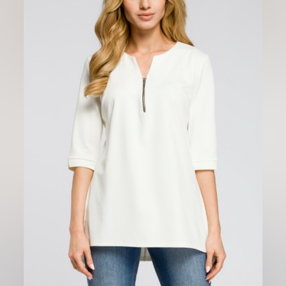 Zip front 3/4 sleeve top